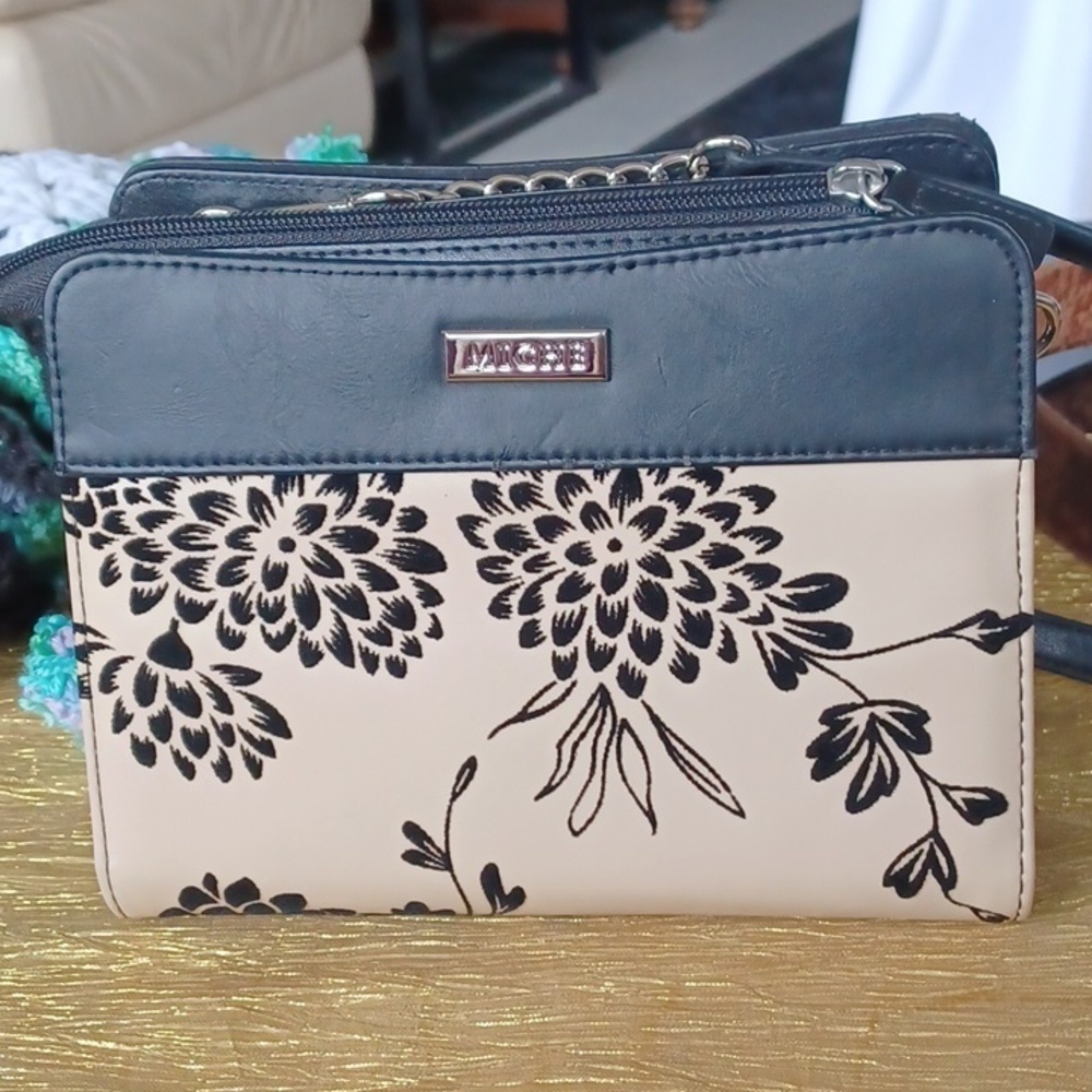 Miche Elizabeth Velvet Floral Print Classic Shell with Black Miche bag included.